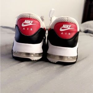 Air Max 90 Men’s white/red and black/grey size 11.5